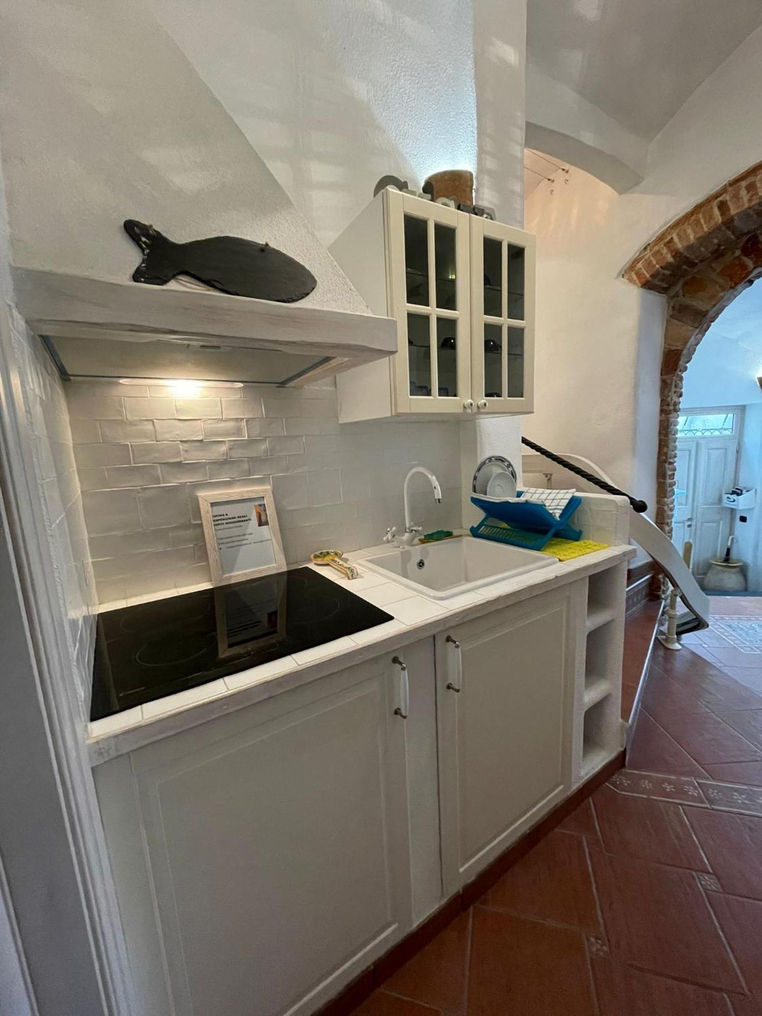 Ca' Du Batan Bed & Breakfast Spotorno Bagian luar foto
