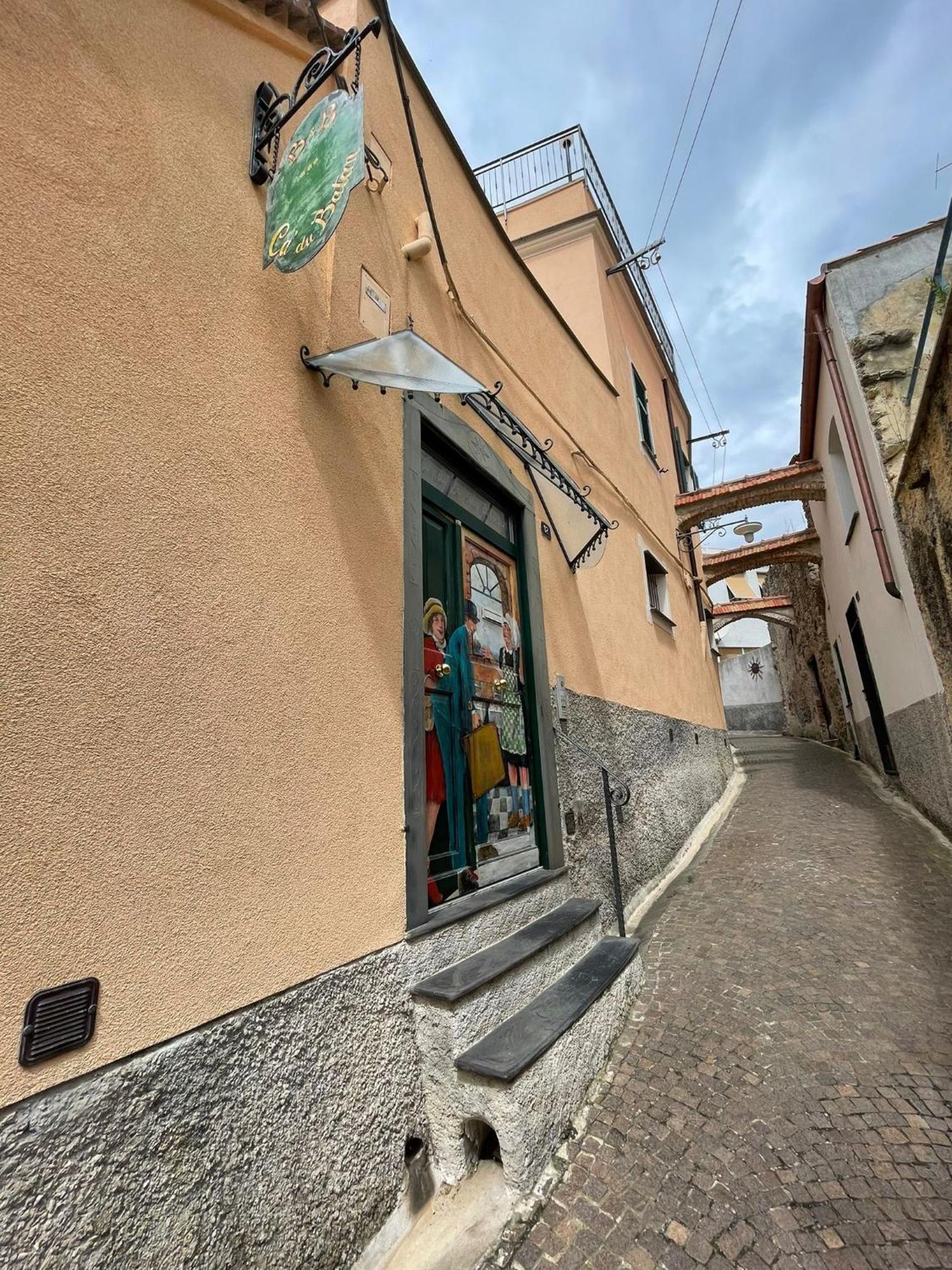 Ca' Du Batan Bed & Breakfast Spotorno Bagian luar foto